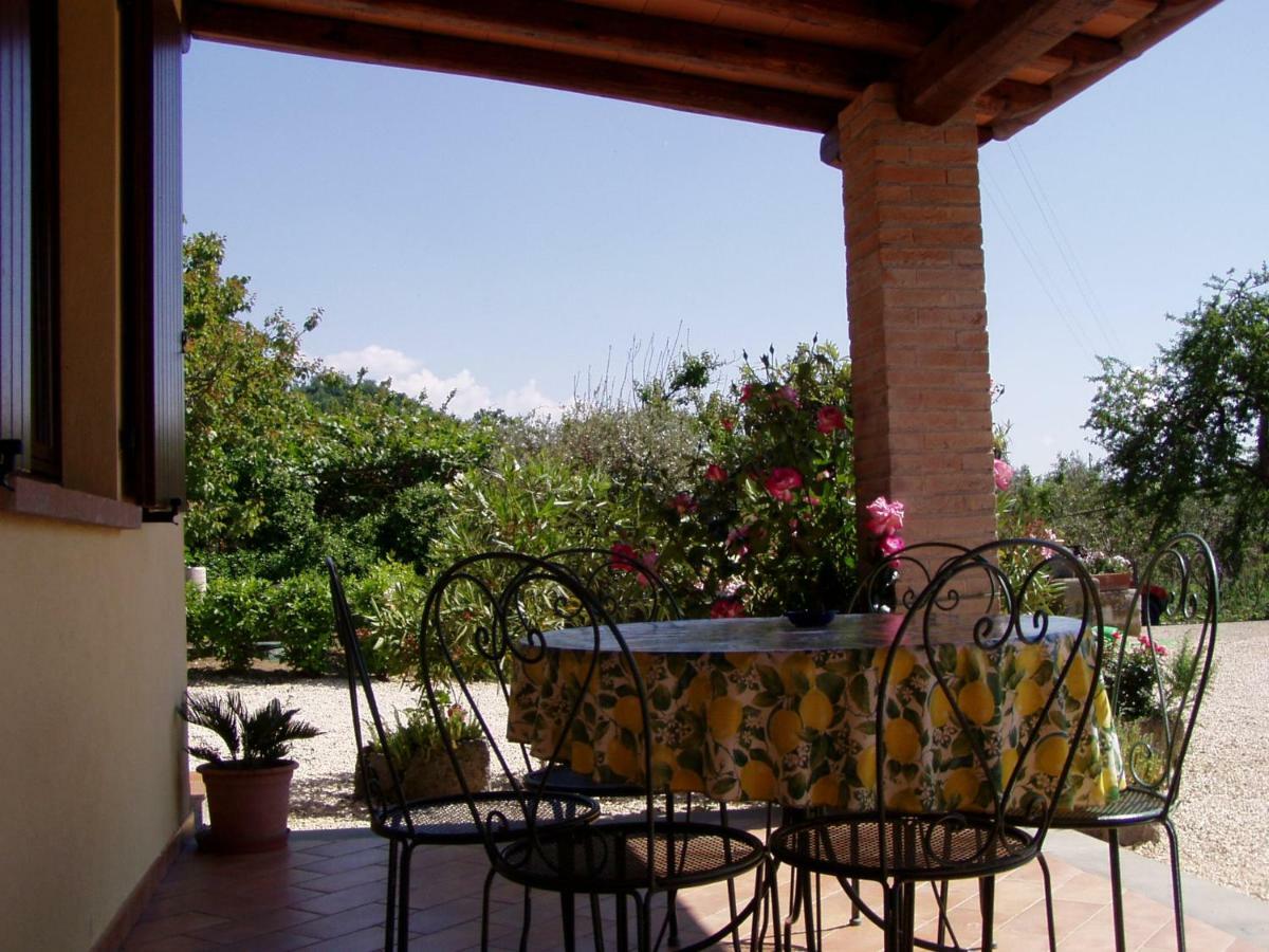 Agriturismo Casale Del Contadino Μπολσένα Εξωτερικό φωτογραφία